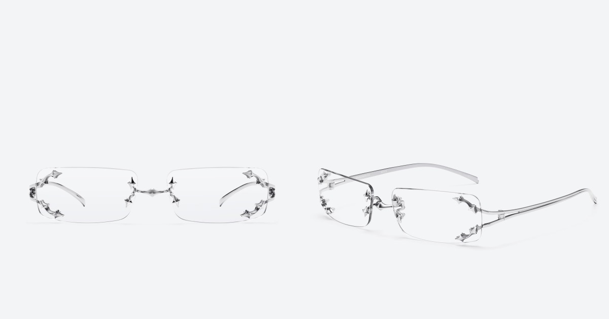 Stray Kids 成員 Felix，則選戴「Mosh 02」這款眼鏡，整體同樣以無框的形式呈現，在眼鏡鏡片上則點綴有未來感的金屬線條，個性十足的設計，能成為穿搭焦點。