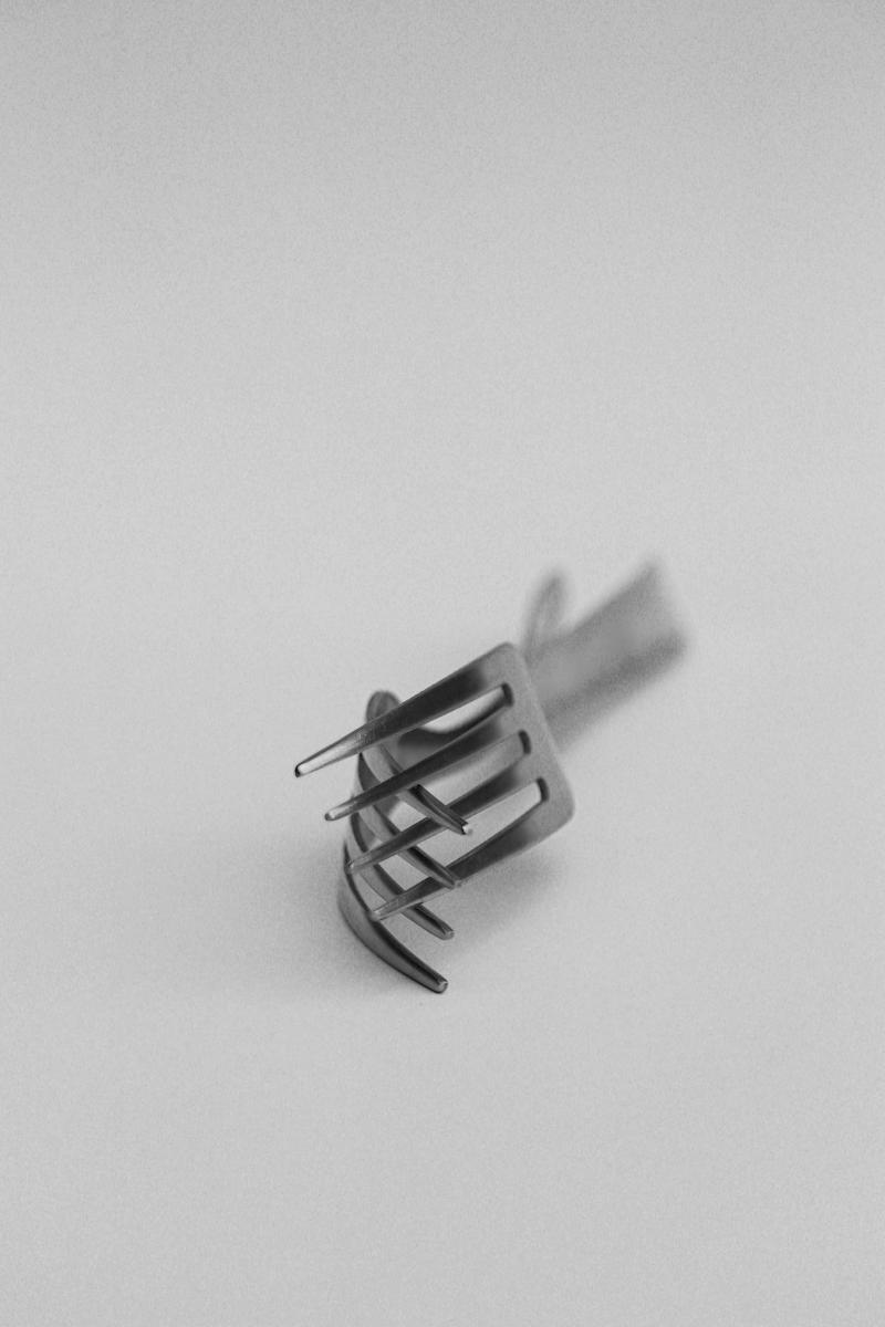 專家根據多項實證研究指出，安全型依附者在戀愛關係中往往展現出6項鮮明特徵。掌握這些特質，不僅能幫助你辨識對象是否適合，更可能成為挑選伴侶時的重要指標。