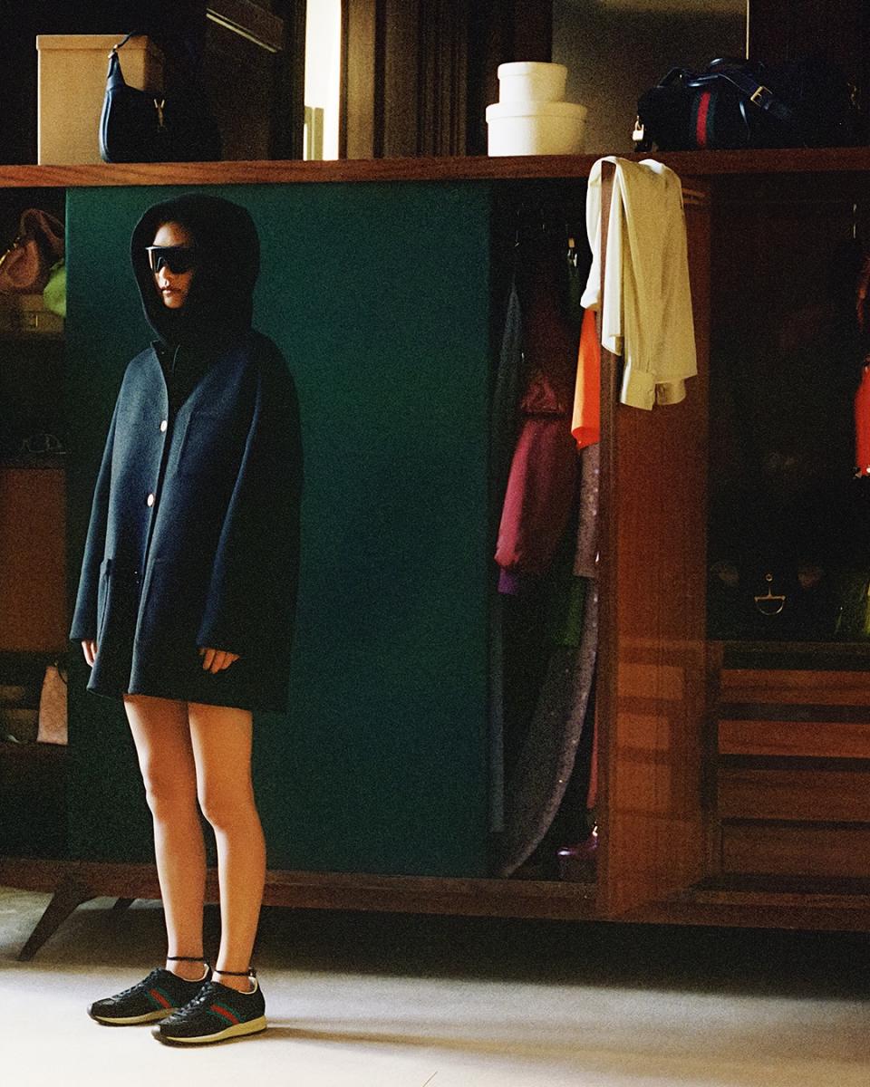 近日，開雲集團新執行長 Luca de Meo 在股東大會上表示，他將致力於讓公司重新回到正軌，其中包括明確且果斷的決策。他坦言：「這些決策可能不會太輕鬆！」他強調，未來幾個重點方向將包括：持續降低集團負債、降低營運成本、以及在必要情況下調整、重組或重新定位旗下部分品牌。他對接下來的改革賦予信心，表示：「我們會讓集團回到它應該在的位置。」