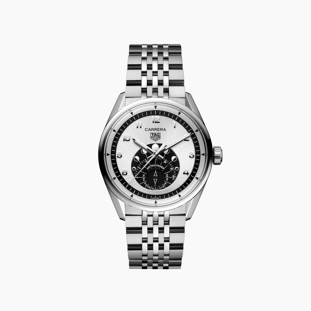 TAG Heuer 以 Carrera 系列再度喚醒人類對太空探索的浪漫。39毫米的 Astronomer 腕錶，設計靈感追溯至1962年 John Glenn 執行「友誼7號」（Friendship 7）任務時佩戴的豪雅秒錶。