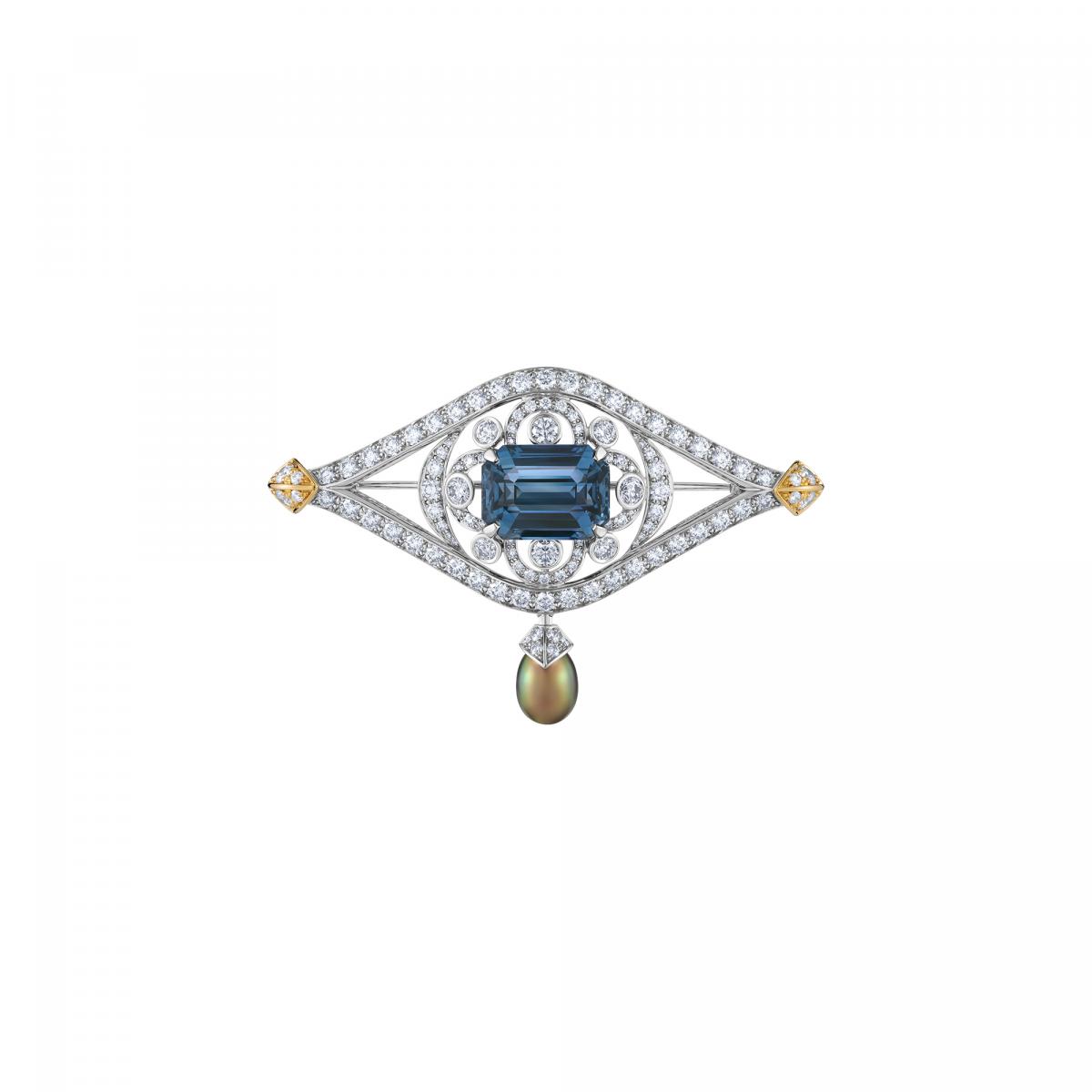 LV頂級珠寶〈Keeper&nbsp;守密〉鑽石與藍色藍寶石胸針，價格 NTD 22,150,000。&nbsp;