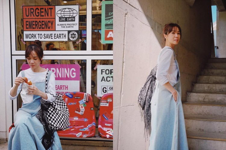 減齡穿搭也可以很簡約！以白色T恤為基底，外搭一件淺色牛仔連身裙，淡藍色調映襯膚色顯得溫柔乾淨，整體氛圍輕盈又不失質感。