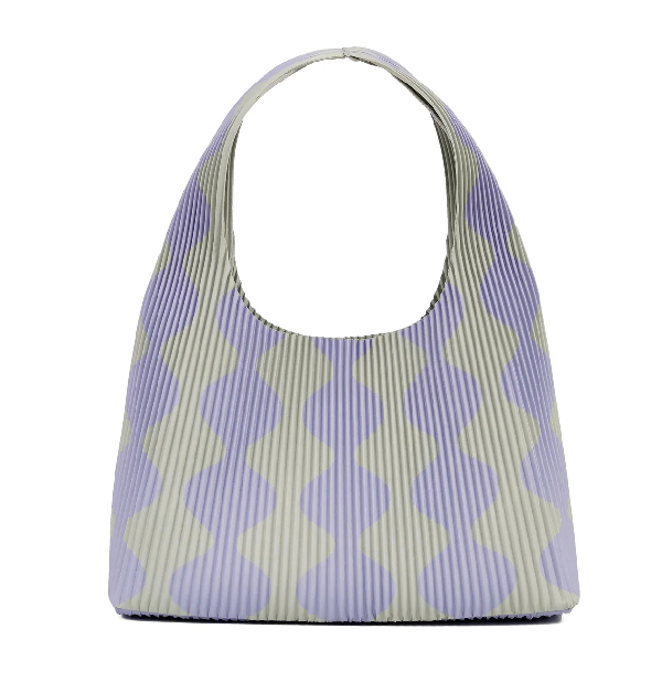 Repleat撞色褶皺包，約NTD 2,494