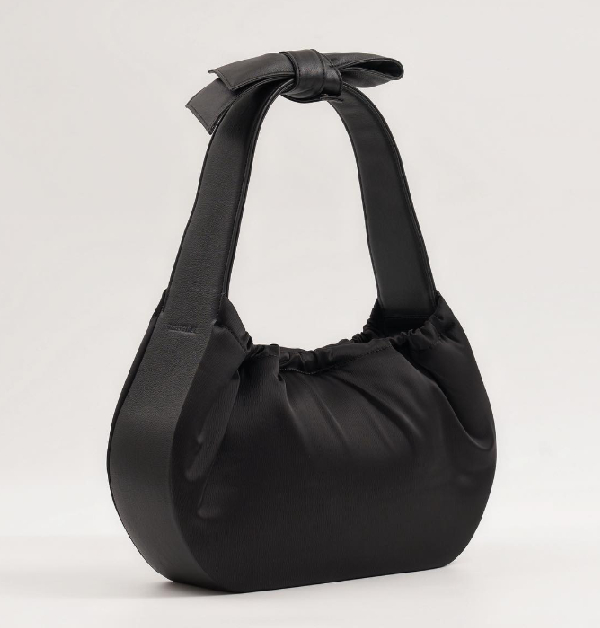 Longlai黑色皮革皺褶包，價格店洽