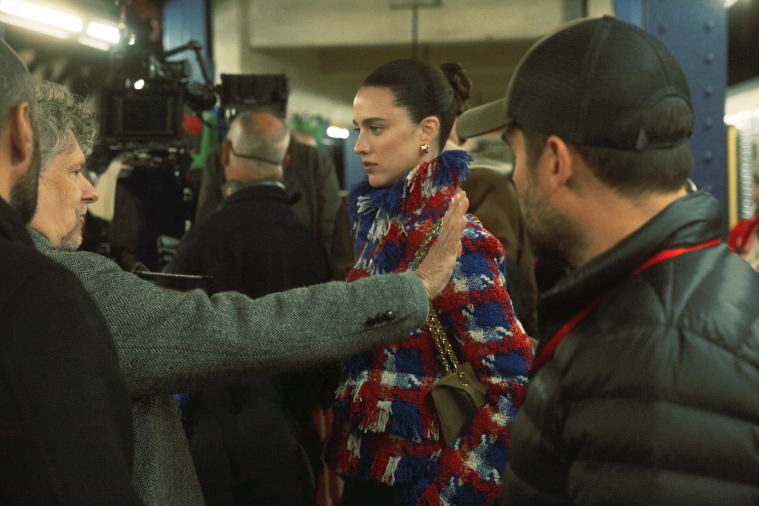 Métiers d’art 工坊系列一定程度的考驗 Matthieu Blazy 對於品牌文化了解的深度，該如合靈活運用匠人的雙手說故事，將成為本次大秀的重點。