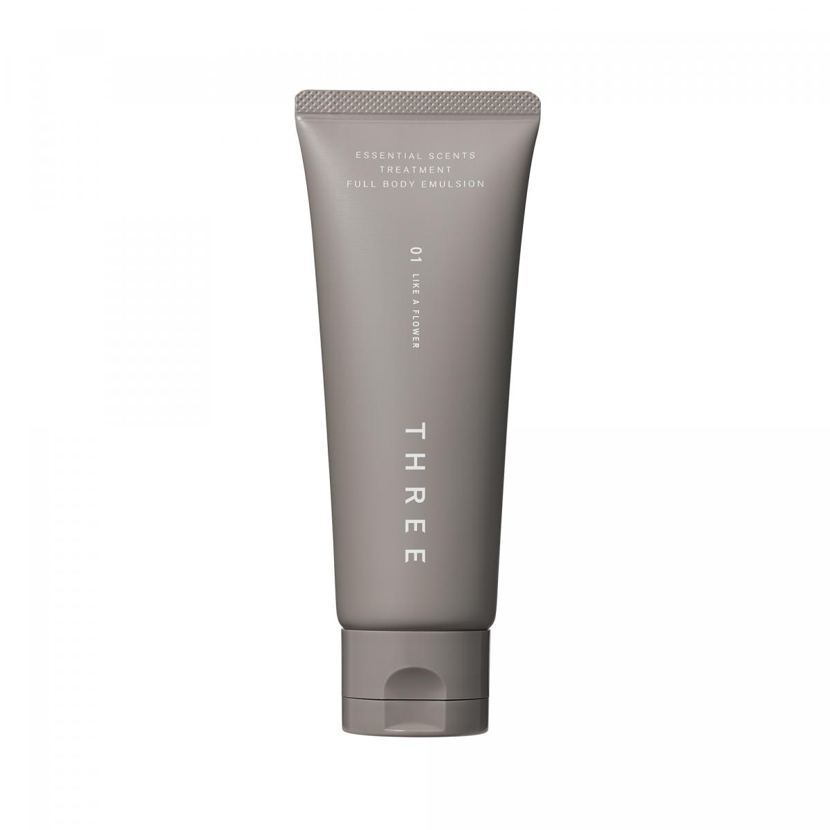 THREE 香氛甦活精油身體乳 01花境/100mL，NTD1,500 