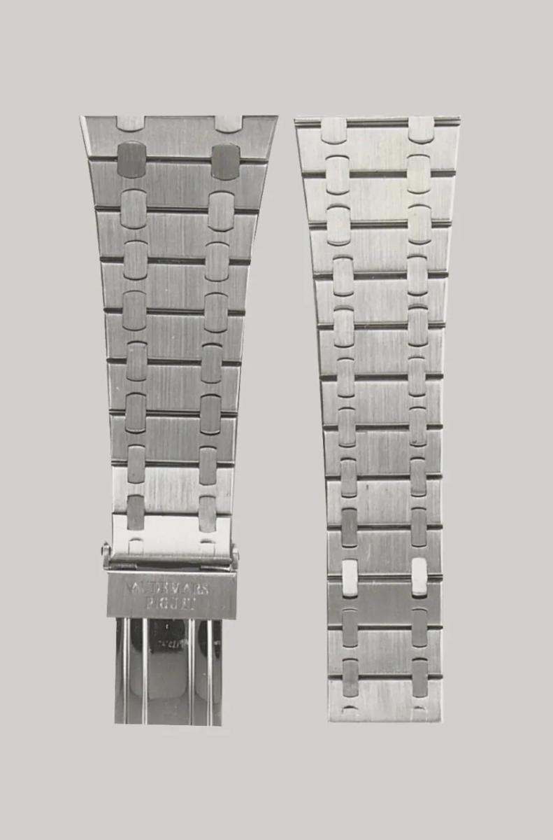 1972年，這款344號錶鍊由日內瓦 Gay Frères 蓋氏兄弟公司製造，曾用於第一代皇家橡樹39毫米超薄腕錶；自1980年代末起，它逐漸被944號錶鍊所取代。© Audemars Piguet Archives