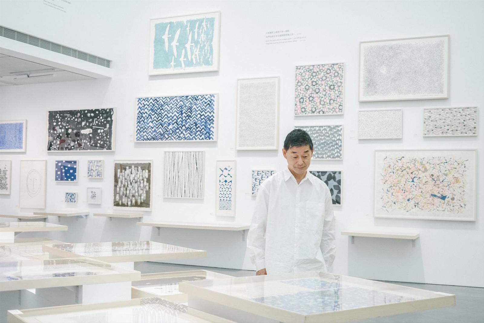 談到台灣,皆川明透露來台很喜歡做的一件事:「我很喜歡去台灣的早餐店。我知道台灣人有吃早餐的習慣,所以我很喜歡去那種傳統的早餐店、熱鬧的早餐店,看看大家吃什麼。」他開心地形容:「雖然有時候不知道大家在吃什麼,也沒有特別一定要吃到什麼,但我就是很喜歡那種氛圍。熱熱鬧鬧地跟著大家一起吃早餐,那樣的氣氛我非常喜歡。」