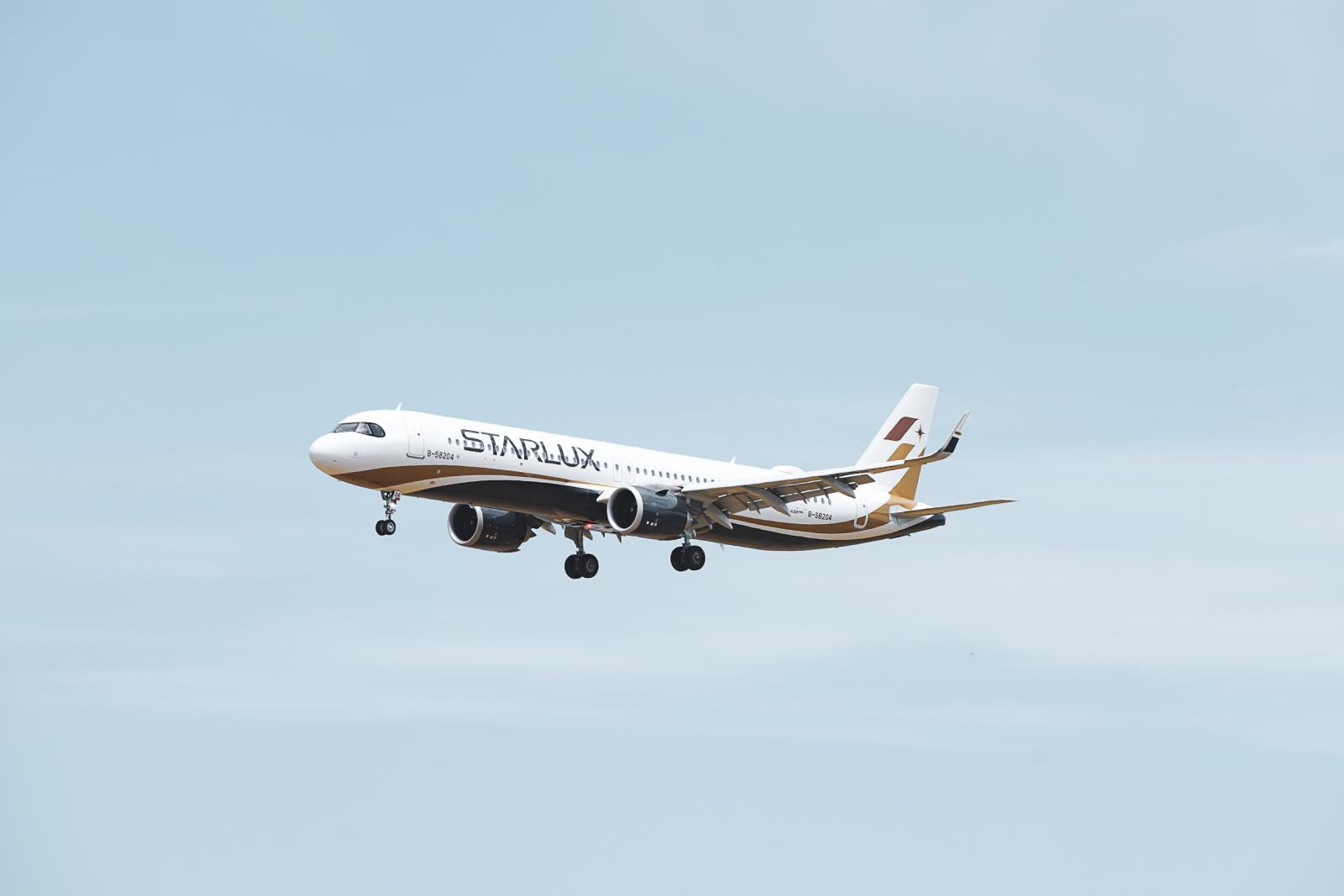 在成立僅數年的時間內，星宇航空已穩健站上國際航空安全與服務品質的第一線。