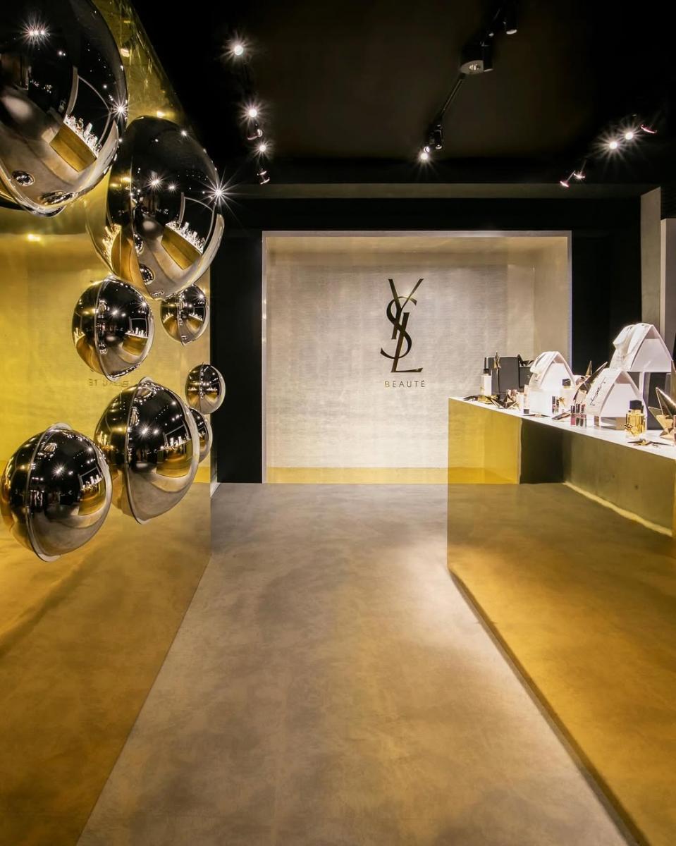 作為全球最大美妝集團，萊雅（L'Oréal S.A.） 於近日公布 2025 年第三季財報，整體營收達到 103 億歐元（約 3,781 億新台幣）。