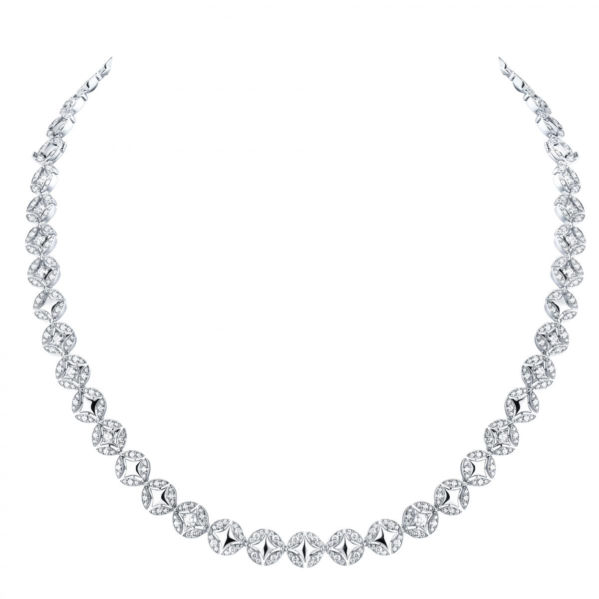 申敏兒婚禮配戴路易威登 Galaxie 頂級珠寶系列項鍊，配18K白金及鑽石。（價格 NTD 6,750,000）