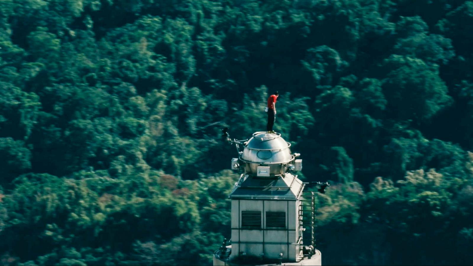 沒有，從來沒有人「勸我去做」，但也沒人勸我不要。