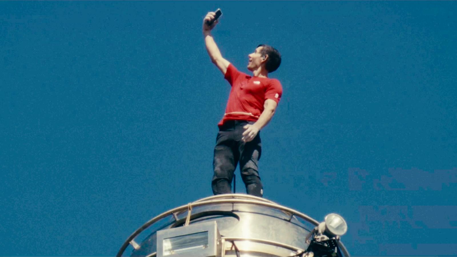 一點都不輕鬆，但（爬台北101）剛好落在一個「甜蜜點」：不是我能力的極限，但也夠困難、夠刺激。而且它剛好是在我能在「直播」的安全範圍內。電視節目必須在舒適圈與挑戰之間取得平衡，而這次剛好正中間。