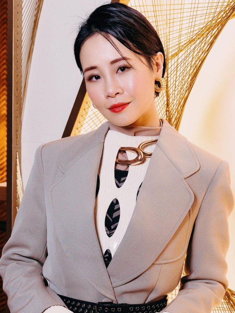 金飾戴不好直接老10歲！造型師教你 3 招挑出「命定款」：金銀混戴更時髦，這款耳環竟是「顯臉小」神器