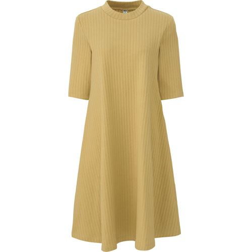 Uniqlo女裝5分袖羅紋棉質寬襬洋裝,790元。