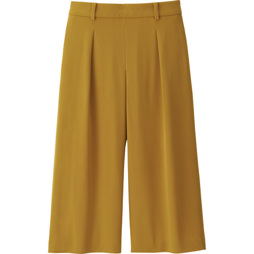 Uniqlo女裝垂墜風細肩帶上衣,790元。