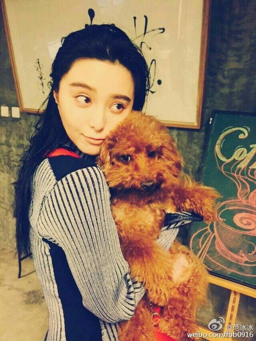 冰冰女王可以不要做出那麼無辜可愛的表情嗎?太犯規了!