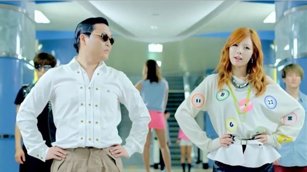拆解泫雅、2NE1江南Style!從MV學韓星潮流穿搭