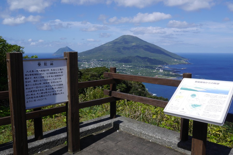 【日本秘境】離東京最近的離島:八丈島!從羽田出發55分鐘,一次體驗南國的海與絕景溫泉! | Bella.tw儂儂