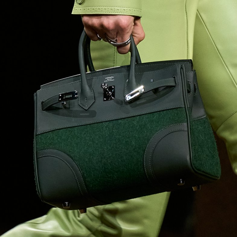 Hermès 2025秋冬包款推薦Top8：老主顧瞄準全新凱莉包，這款化妝盒包討論超高