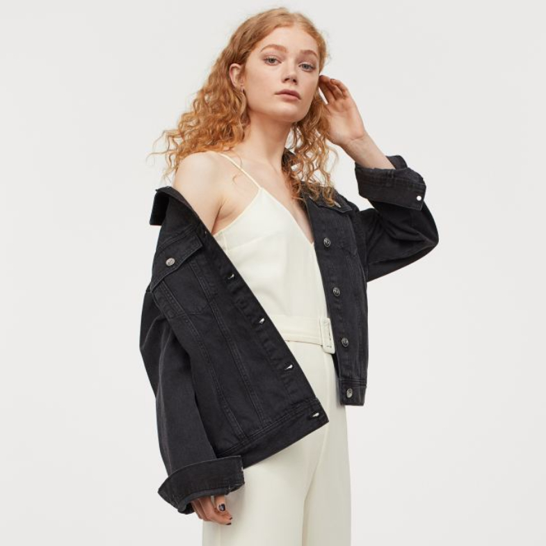謝師宴穿搭攻略！趁折扣季從Zara、H&M、Uniqlo...下手高CP、零失誤單品