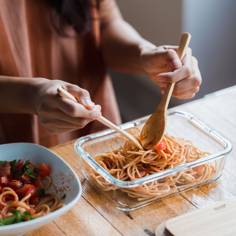 吃不完的食物如何保存？隔夜菜 6 大保存重點一次看，營養師：最多別放超過 3 天！ | Bella.tw儂儂
