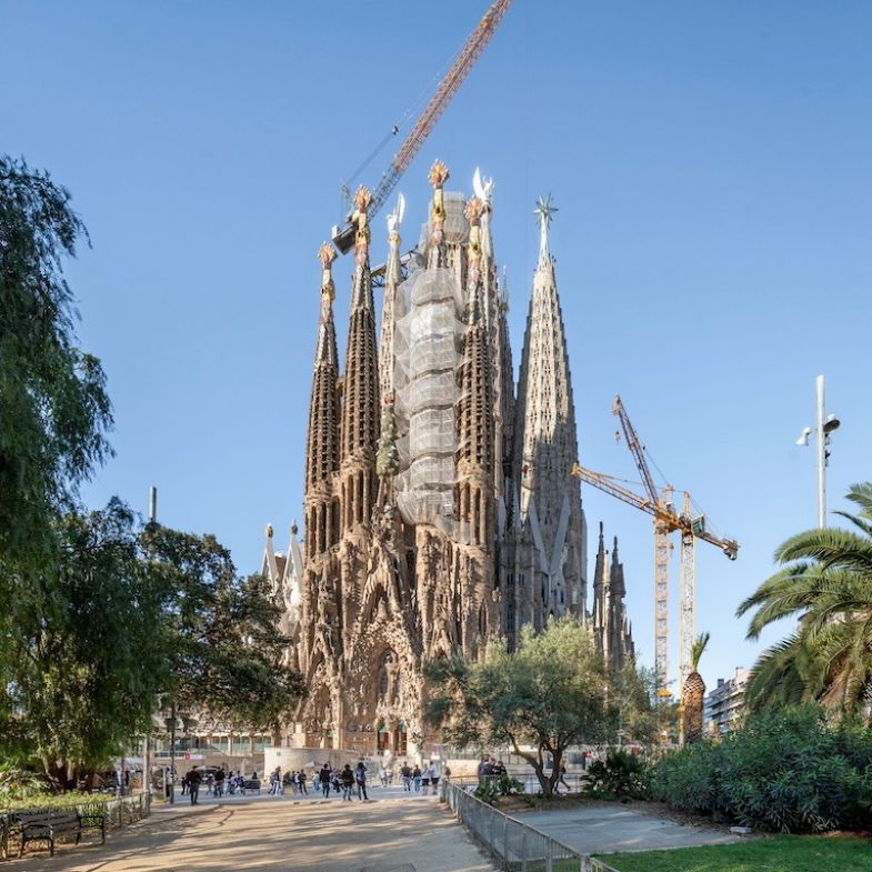 耗時140年！西班牙「聖家堂」主建築2026年完工：建築大師高第遺作，晉升全球最高教堂