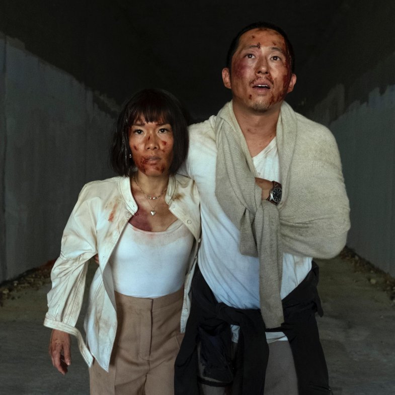 劇評｜Netflix《怒嗆人生》成2023黑馬神劇！史蒂芬元、黃艾莉「怒路症」釀血海深仇，亞裔家庭的壓抑人生最後結局療癒到哭