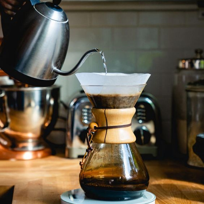 第一杯咖啡幾點喝才好？掌握 3 重點，才不會越喝越累 Bella.tw儂儂