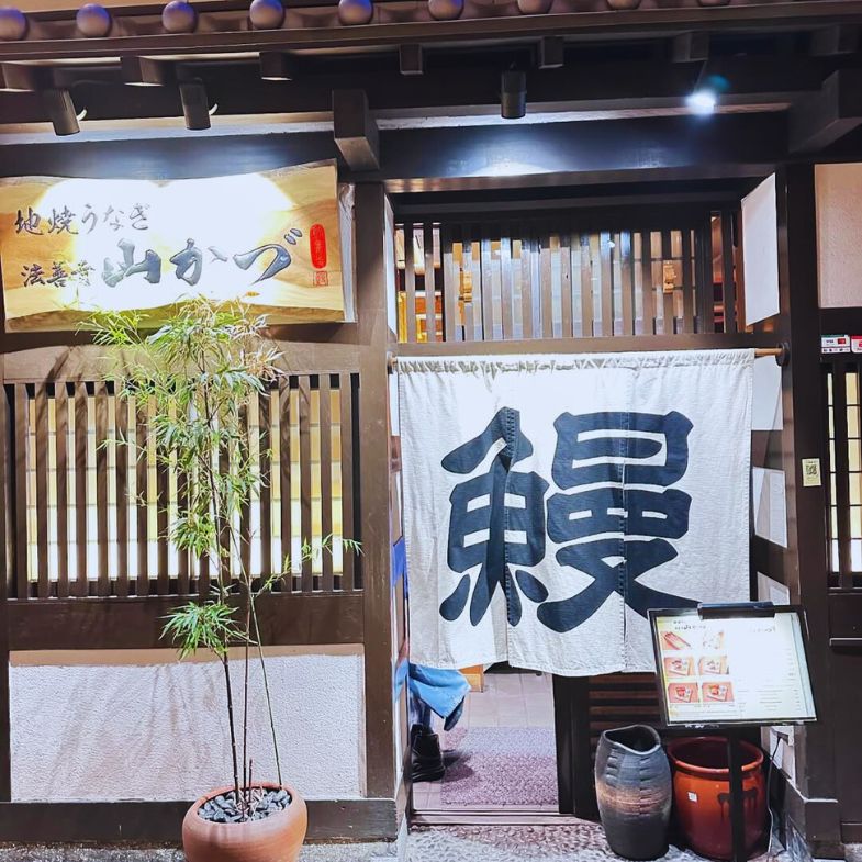2025日本必訪！特搜大阪6間「排隊名店」：MooKEN爆漿泡芙，鰻魚鮭魚卵丼飯，讓你吃遍大阪！