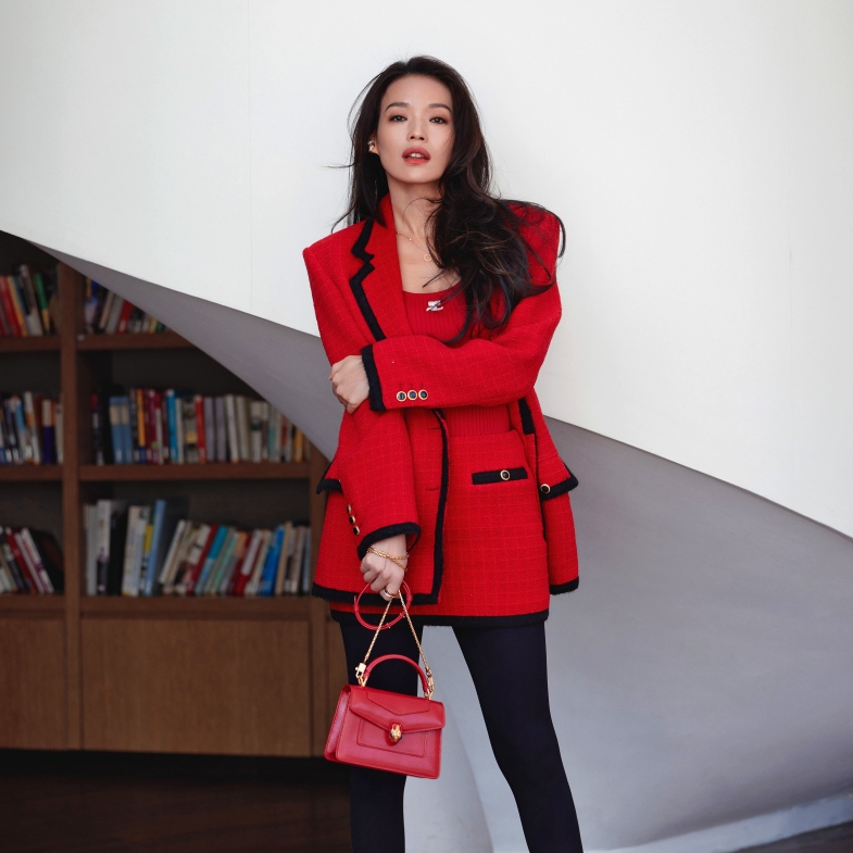 舒淇再現女王氣勢！寶格麗經典「Serpenti」系列：小龍蘊藏吉祥寓意，時髦走春必備