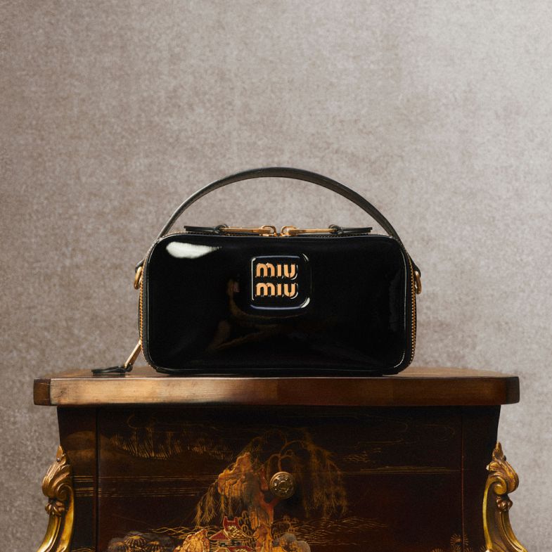 【時髦經濟】無視 2024 悲觀預期！Prada 集團持續成長，Miu Miu 坐穩全球最熱門品牌