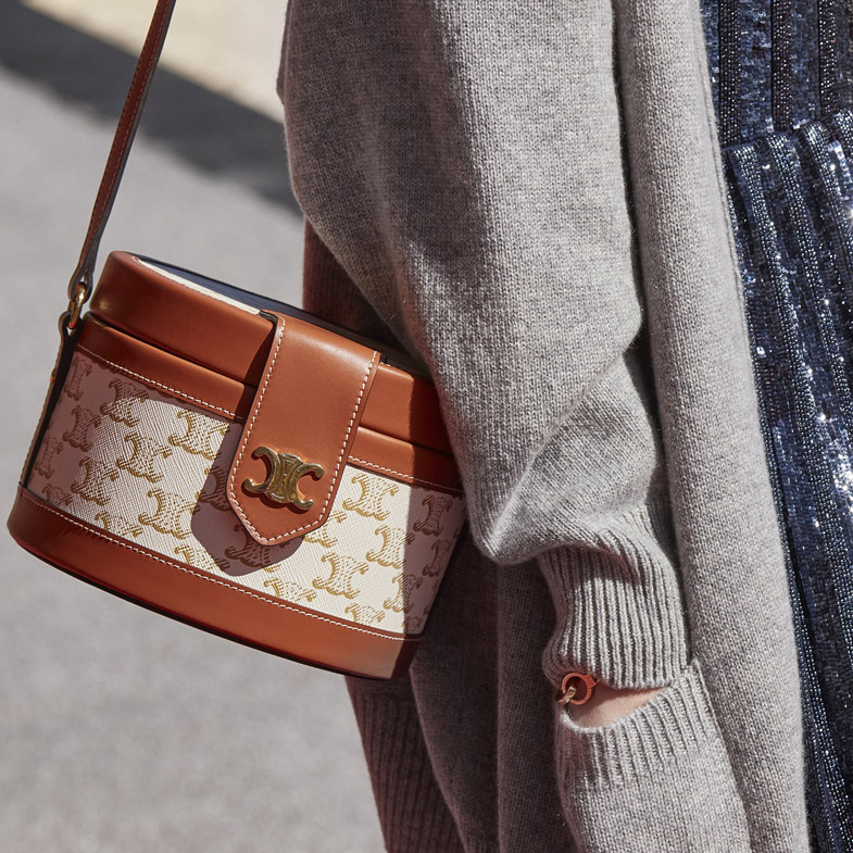 圓筒包推薦Top 6！Chanel、LV、Celine....暢銷款式早已秒殺，要下手快去排隊