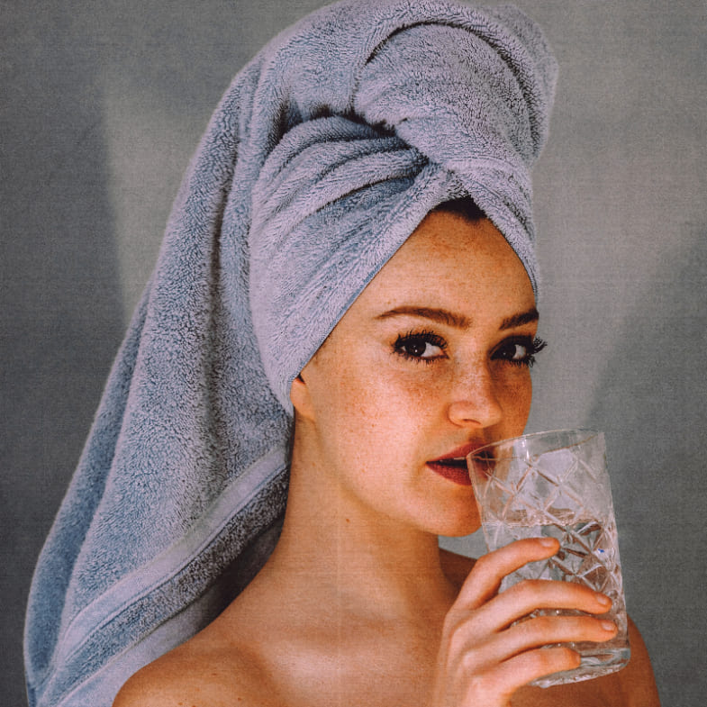 洗頭正確方式掌握8個技巧！要有2瓶洗髮精輪流用，別跟90%的人犯相同錯誤！