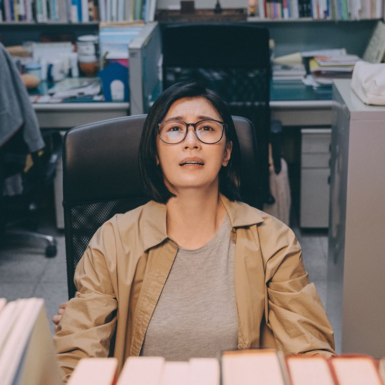 台劇《媽，別鬧了！》4點精彩介紹！賈靜雯犧牲形象變「魚乾女」，吳慷仁床戲「馬賽克」底下謎底揭曉