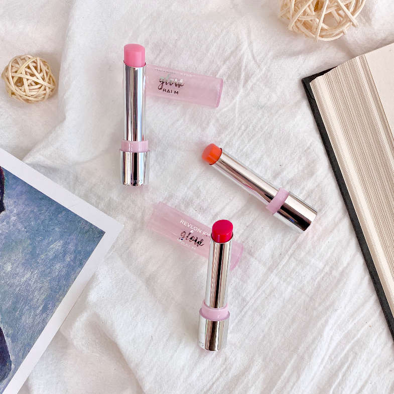 媲美專櫃的超強潤唇膏 露華濃全新潤唇膏ph值幻色自然又滋潤 打造心機偽素顏就靠它 Bella Tw儂儂