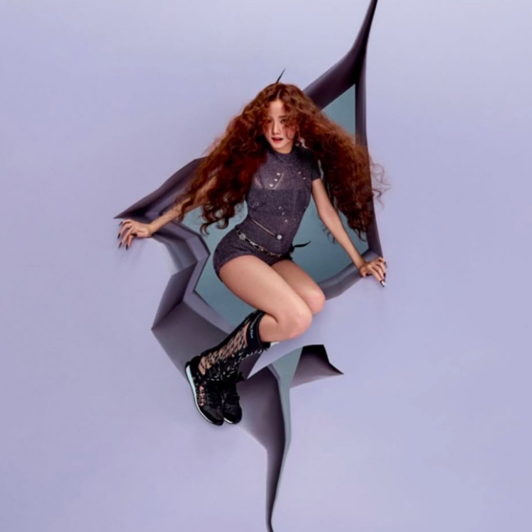 BLACKPINK Jisoo宣布加盟華納唱片！情人節獻上新專輯，加碼公布將到台北舉辦見面會粉絲嗨翻！