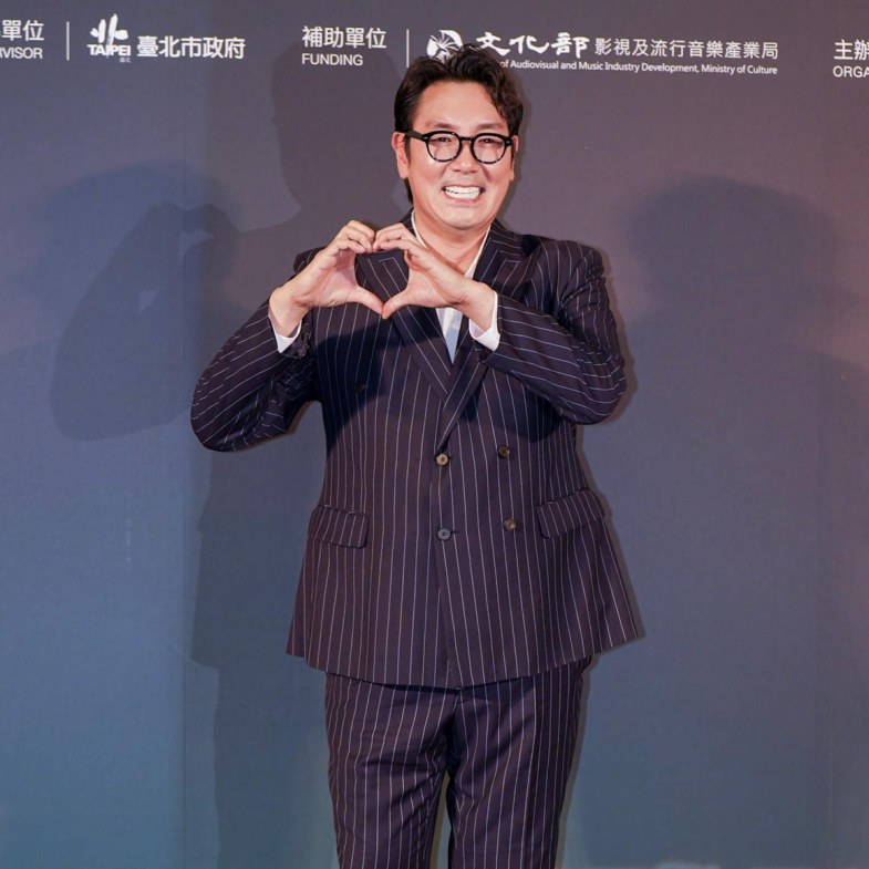 韓影帝趙震雄驚喜來台！曝曾視訊許光漢，親揭《信號2》劇情重點