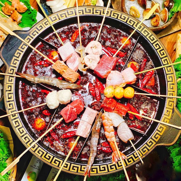 2021年末最強市集本週登場！「4foodie 聖誕滑冰市集」30間人氣美食攤位、浪漫溜冰場...錯過了再等一年！