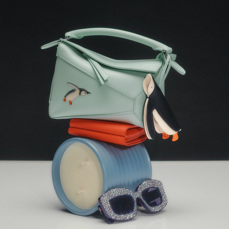 Loewe聖誕系列太好買了！攜手日本職人打造企鵝Puzzle包、水獺卡夾...絕對上架就秒殺！