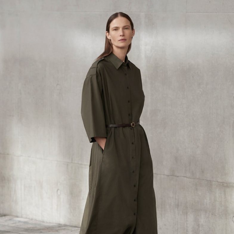 「Uniqlo：C」2025春夏8款推薦：西裝外套、氣球褲夏天也能穿，美背坦克Bra Top運動女孩必收
