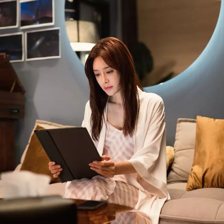 「越談戀愛，越不像自己」的星座TOP4：巨蟹座為愛捨棄自我、「這星座」卑微到失去底線