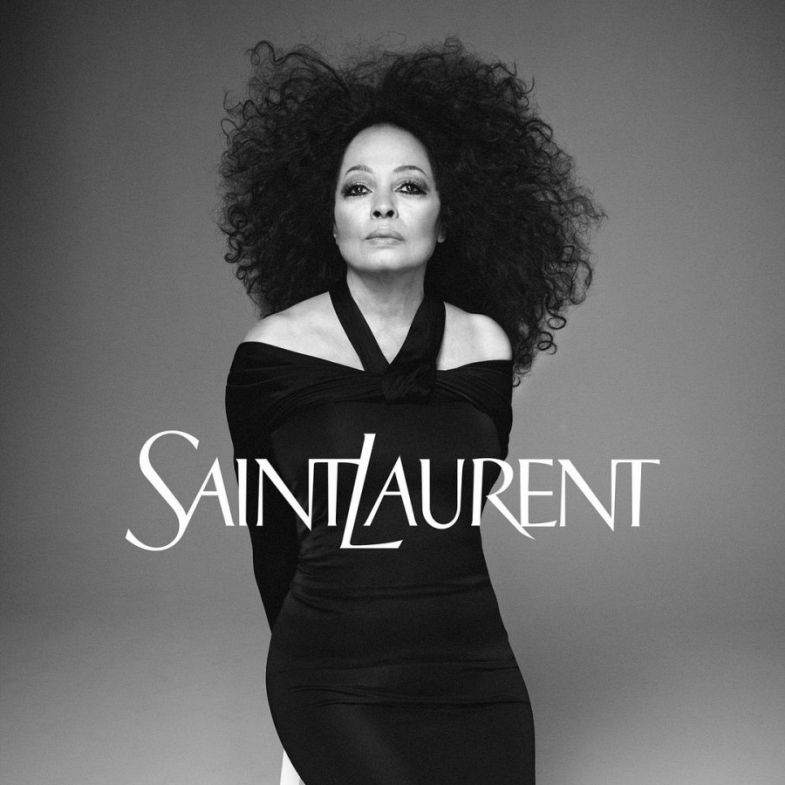 在時尚圈投下震撼彈！美國傳奇歌手 Diana Ross 登上 2024 Saint Laurent 春季廣告，演繹「永恆之美」