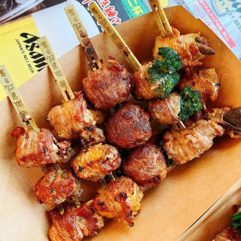 台中「逢甲夜市」推薦 7 間人氣排隊美食！懶人福音現烤免剝蝦、大排長龍也要吃的超人氣蛋餅！