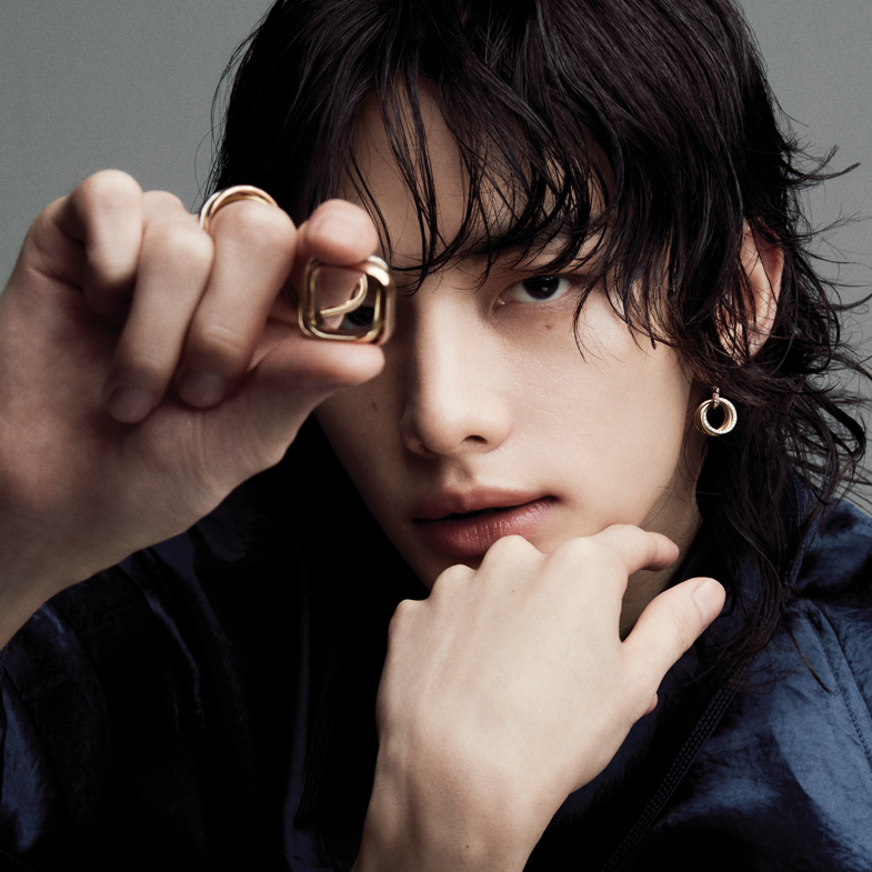 Stray Kids鉉辰帥照背後揭密！卡地亞「Trinity 三環戒」百年經典不敗，熱賣4大原因曝光