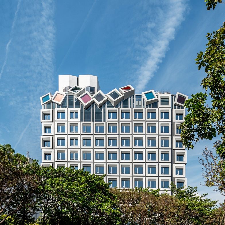 超美天際線！台中「大毅老爺行旅」獲建築設計獎，坐落綠園道旁