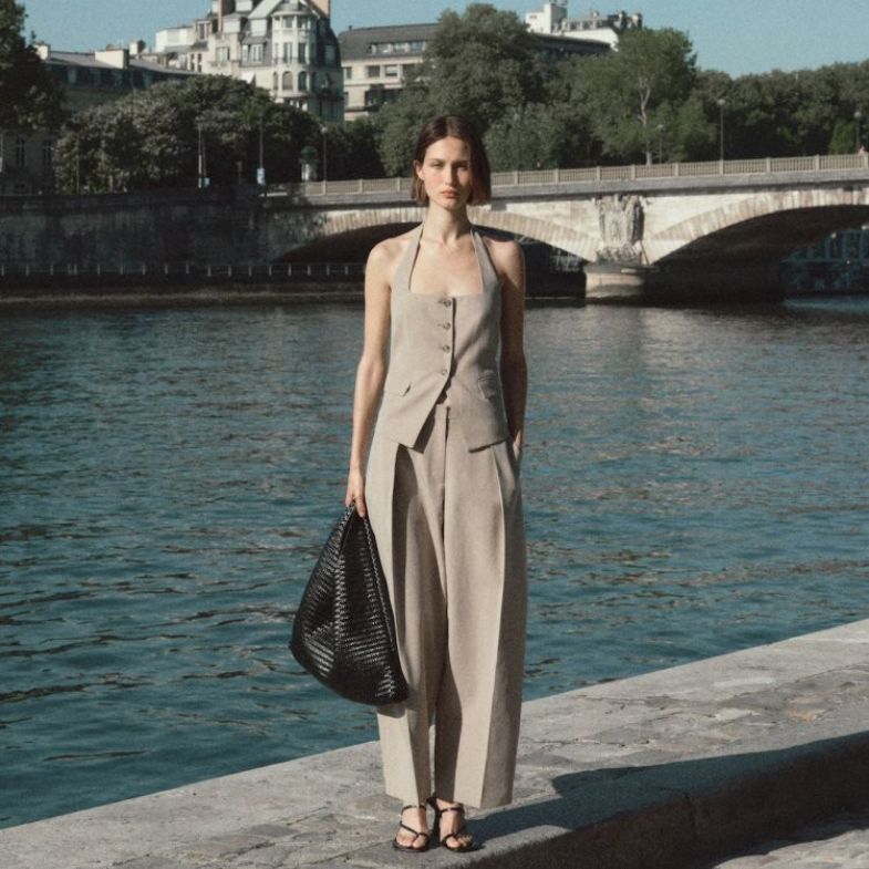 2025西裝褲穿搭：4大顯瘦穿搭+10件單品推薦，跟著宋慧喬這樣挑版型