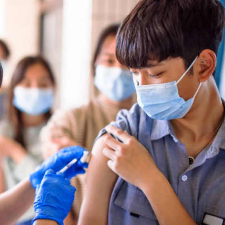 HPV感染男生風險增高？HPV疫苗完整解析：六種癌症有效預防，公費、價格、副作用一次解答