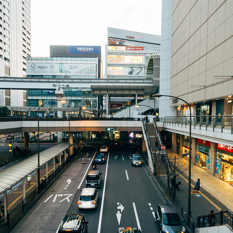 日本「流感潮」近千萬人確診，返台旅客潛伏期長達4天，醫師提醒高峰即將到來