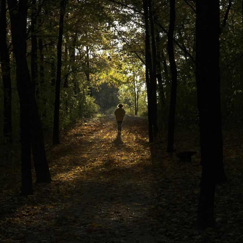 別再猜了！曖昧對象是否單身，從3點判斷就知道